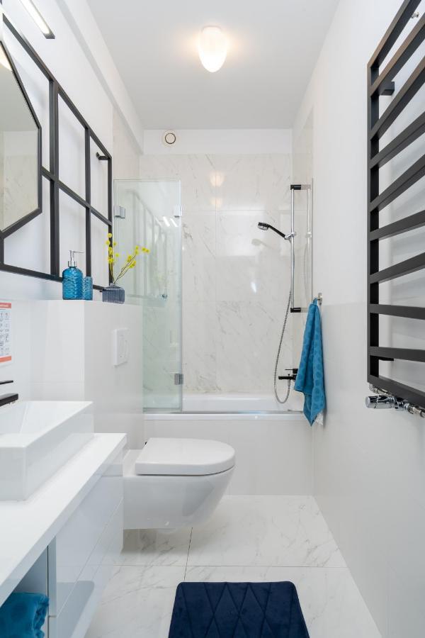 3 Minutes Apartments Old Town Краків Екстер'єр фото