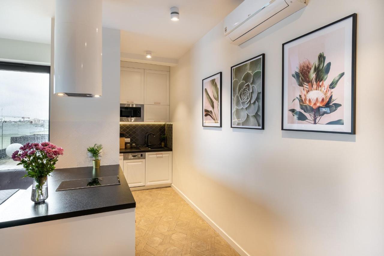 3 Minutes Apartments Old Town Краків Екстер'єр фото
