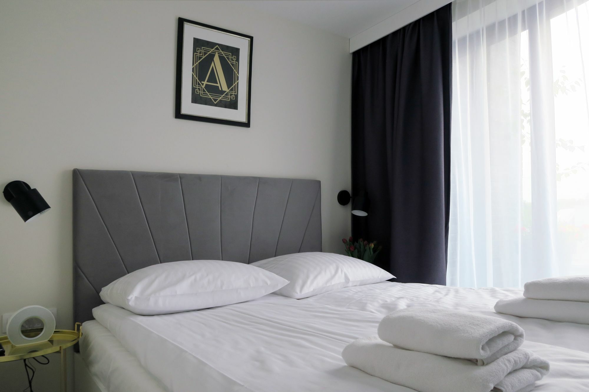 3 Minutes Apartments Old Town Краків Екстер'єр фото
